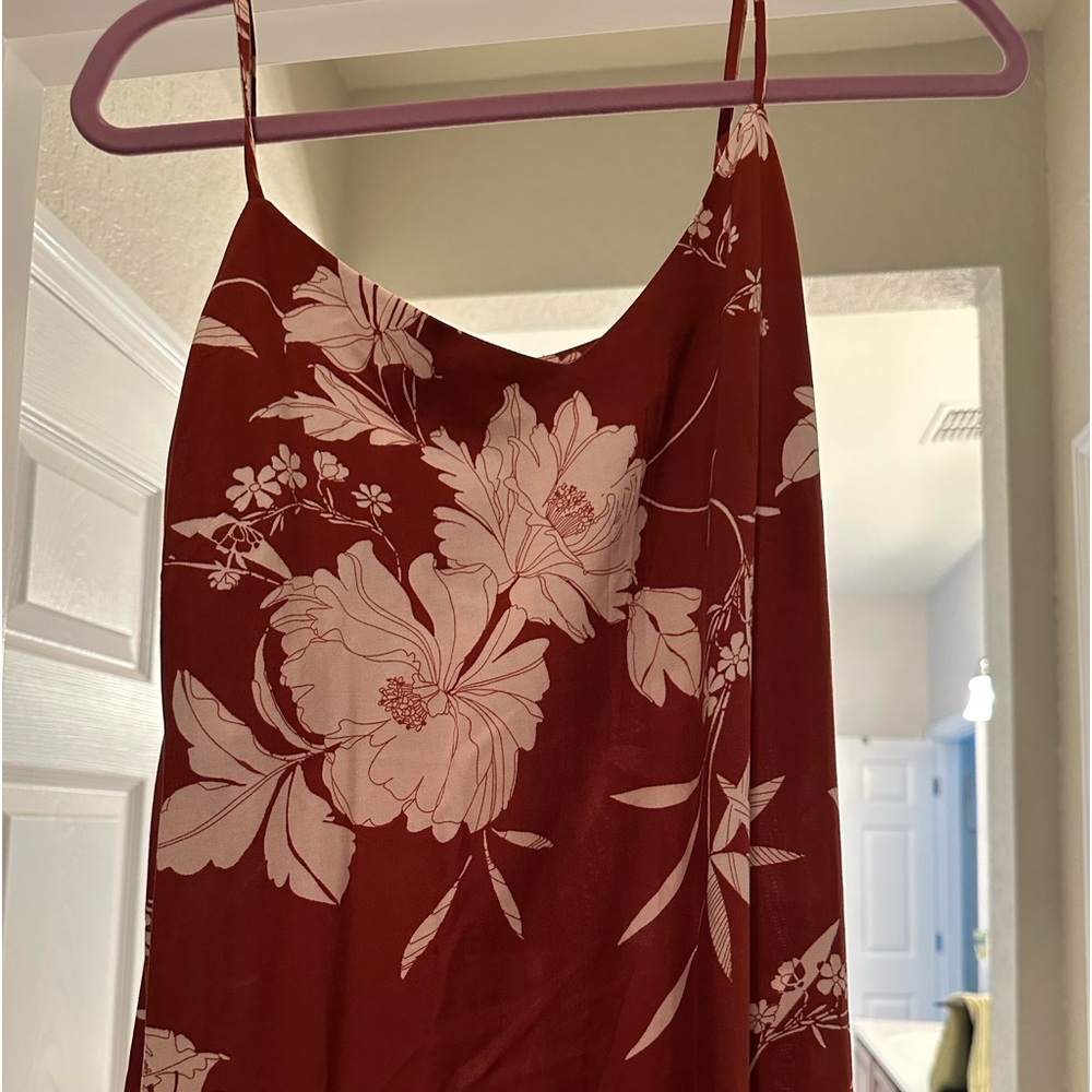 Great summer maxi dress never worn